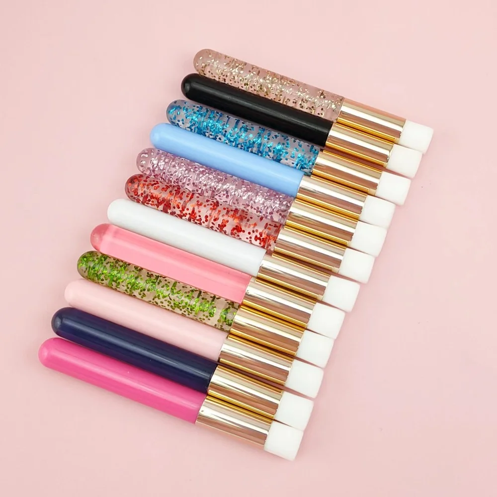 

1 шт., щётка для чистки ресниц