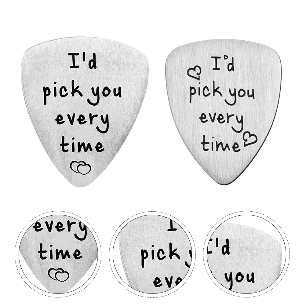 

2pcs Durable Guitar Plectrums Practical Small Guitar Picks Ukulele Guitar Picks