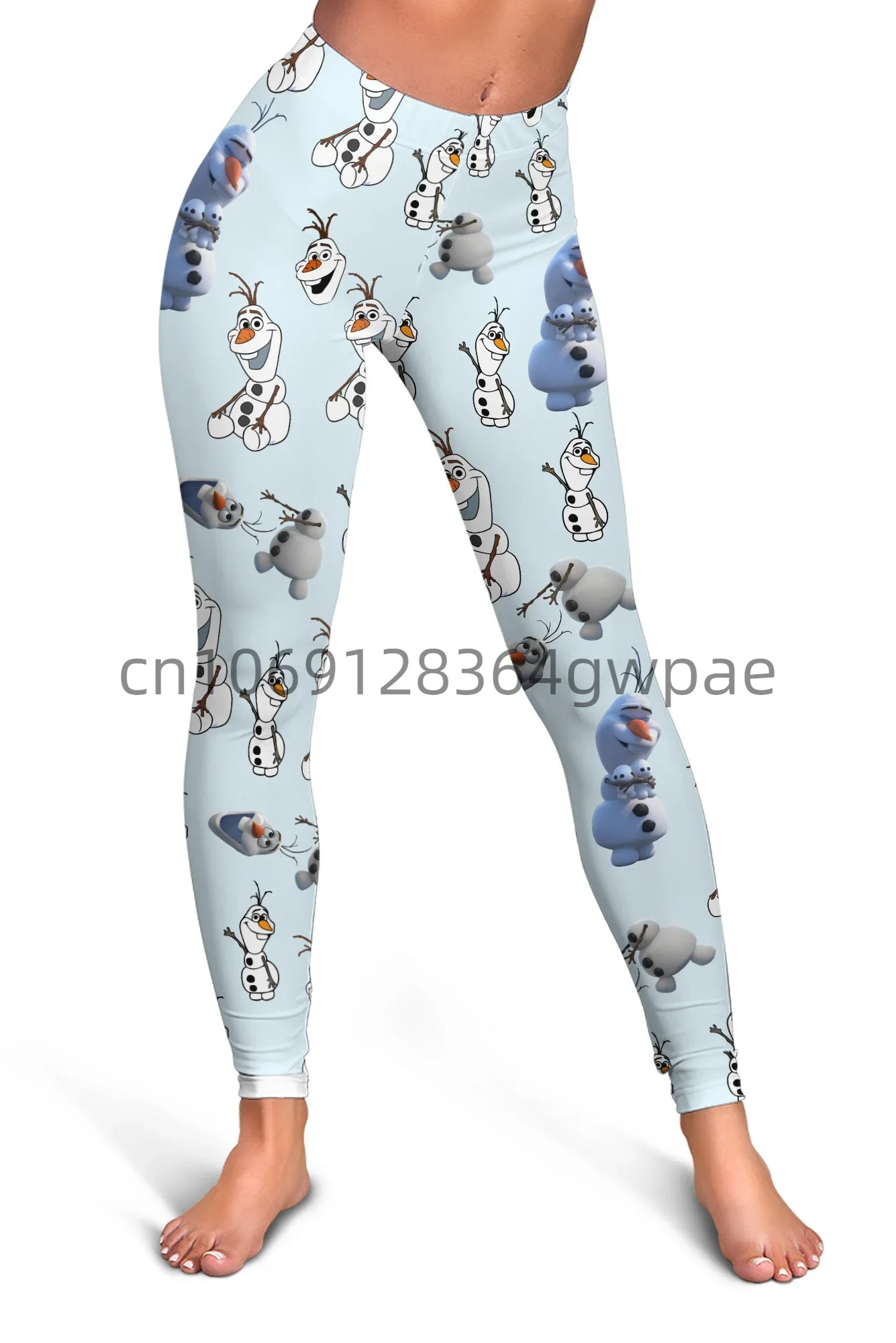 Женский комплект для йоги и фитнеса с вырезами