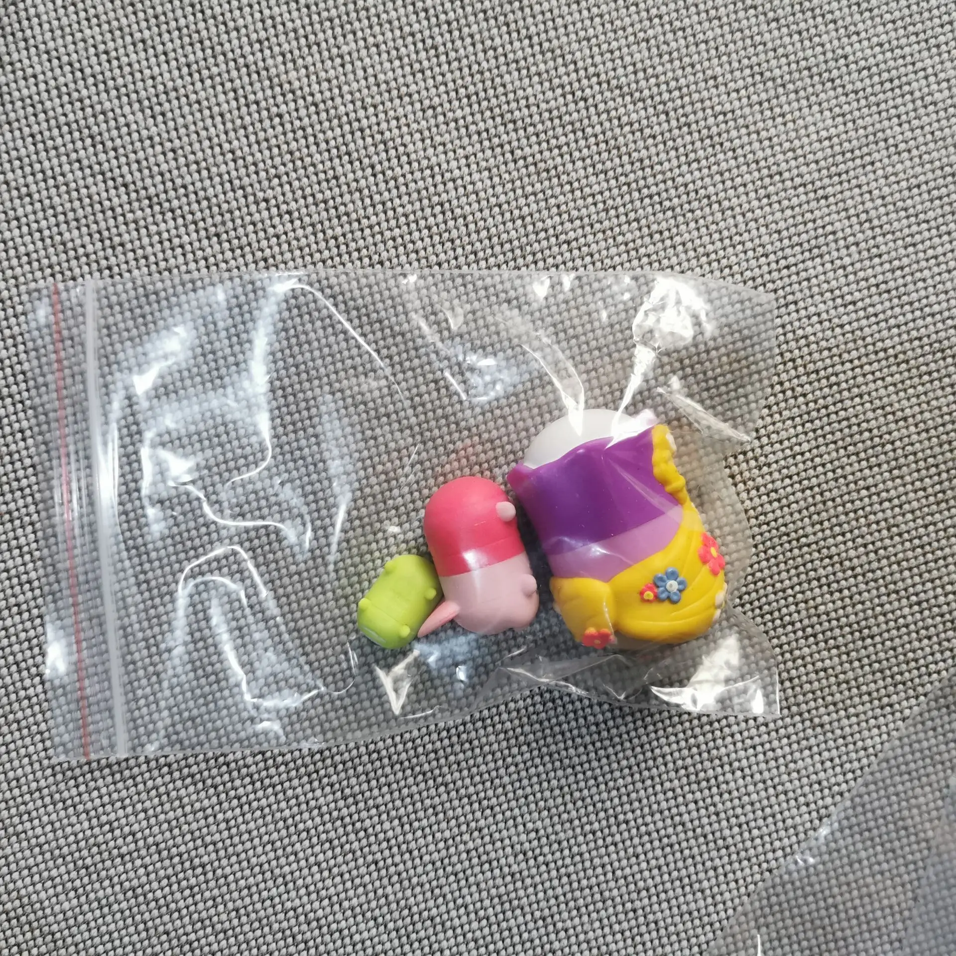 3 Bag/set Not Repeating Disney Cartoon TSUM Stack Stacking Doll Model Kids Creative Toys Cute Mickey Mouse Figure Toy |