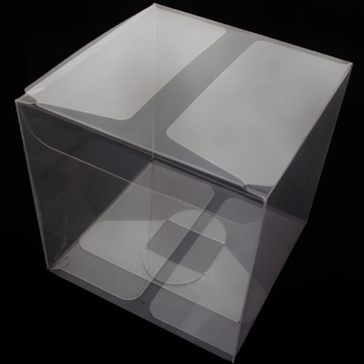 

25pcs 4x4x4cm Clear Plastic PVC Packing Box Transparent Candy Wrapping Boxes Christmas Apple Box Wedding Party Gift Packing Box