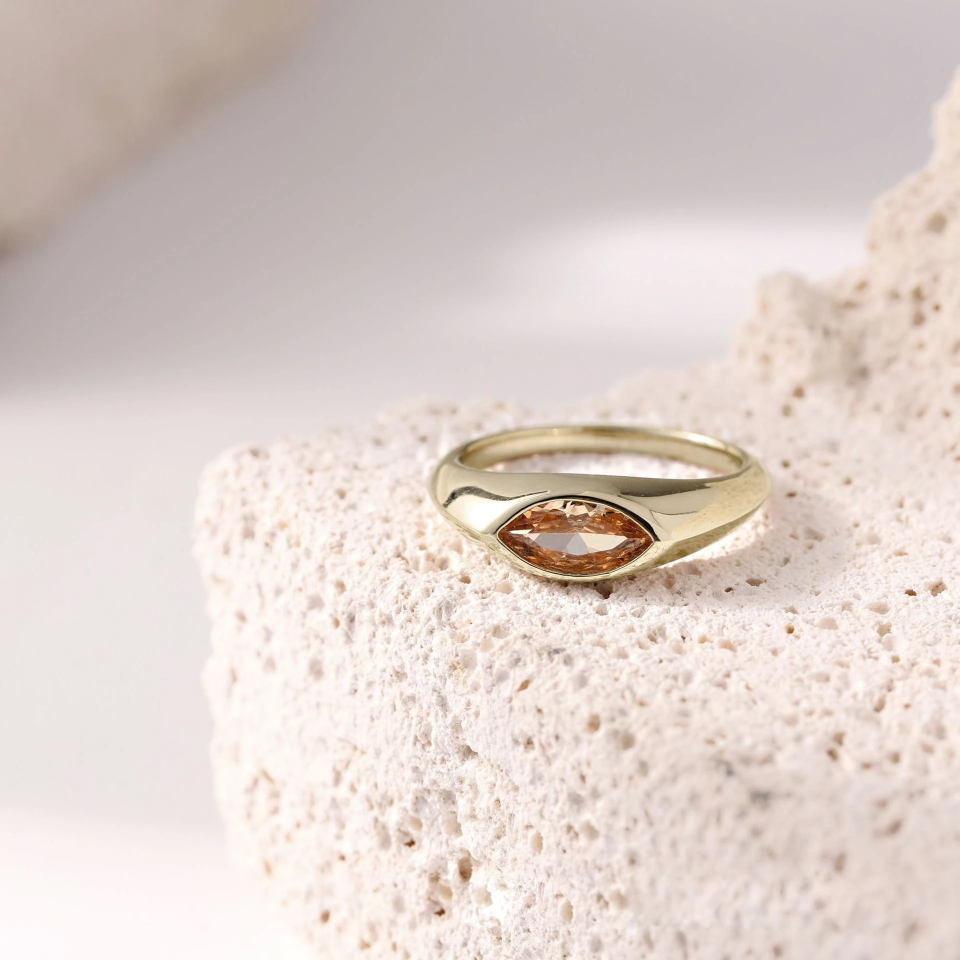 Простое модное кольцо HESHI для женщин цвета шампанского с классическим дизайном