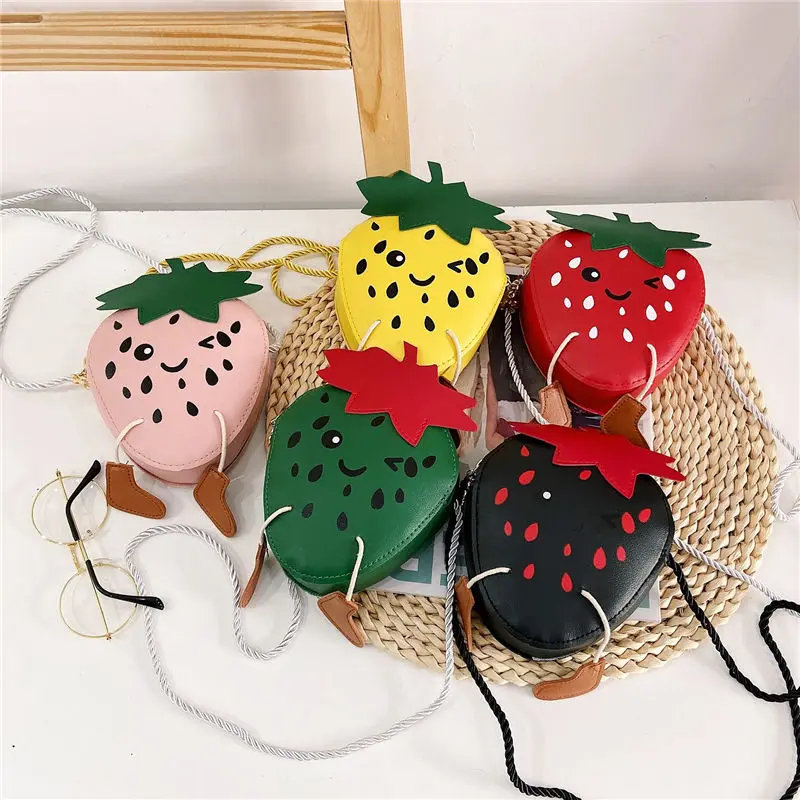 Cute Strawberry Little Girls Coin Purse Shoulder Messenger Bag Fashion Princess Handbags Lovely Children's Mini Crossbody Bags