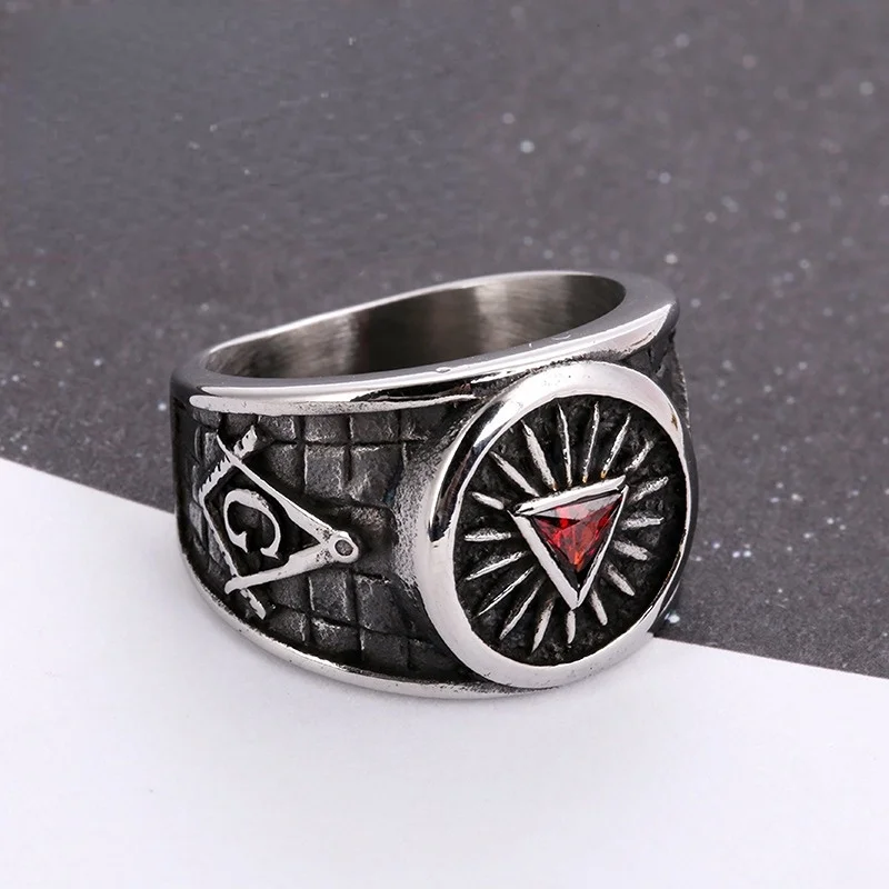 

New vintage Masonic triangle red zircon ring men's hip-hop single index finger jewelry