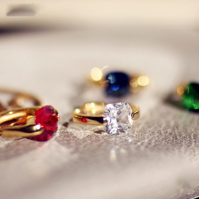 

S925 Silver Delicate Zircon Clear Candy Color Boho Fashion Queen Jewelry Ladies Fashion Jewelry Trend Ins Same Earring Gift