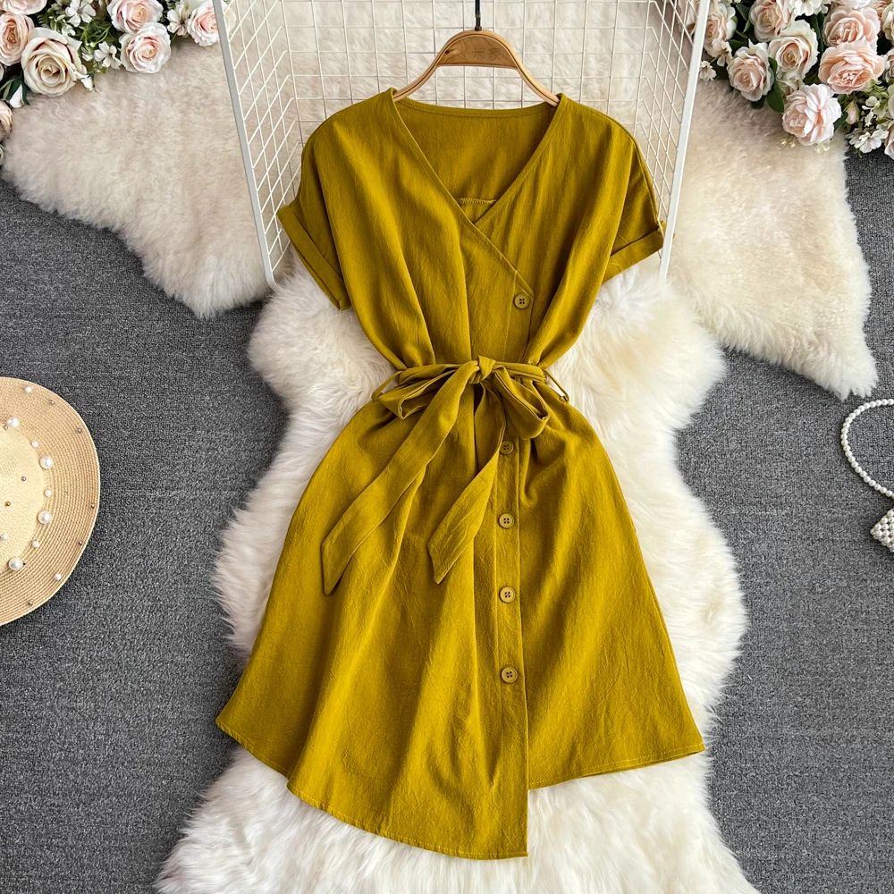 

Женское винтажное платье с V-образным вырезом и коротким рукавом