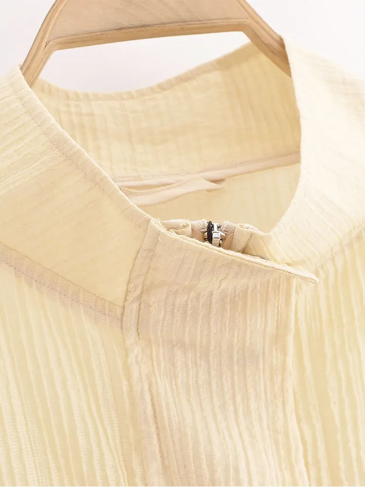 Женская полупрозрачная куртка на молнии свободная приталенная с круглым вырезом