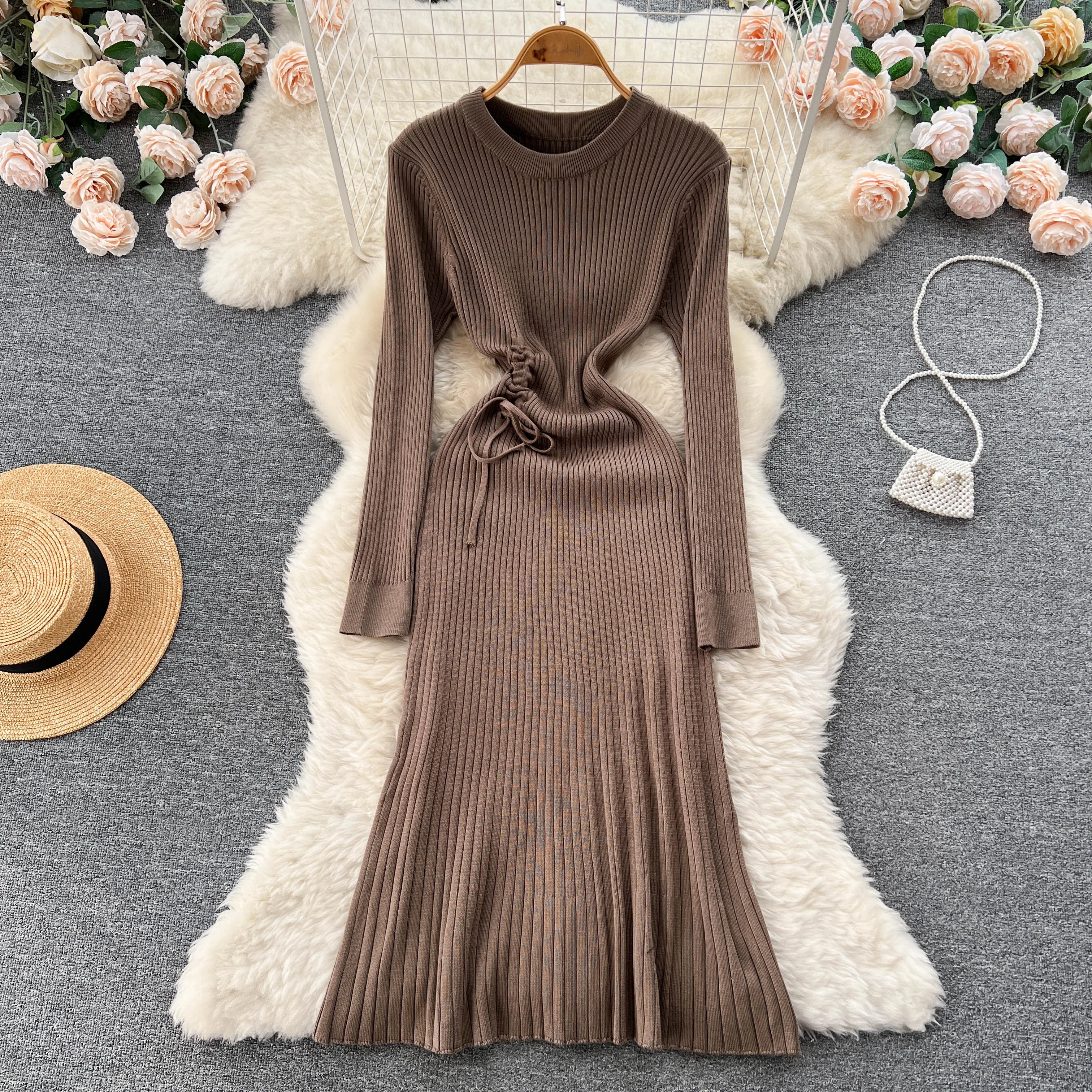 

Korea Autumn and Winter New Thin Slim Long-sleeved Knitted Pleated Drawstring Pit Stripes Fishtail Dress