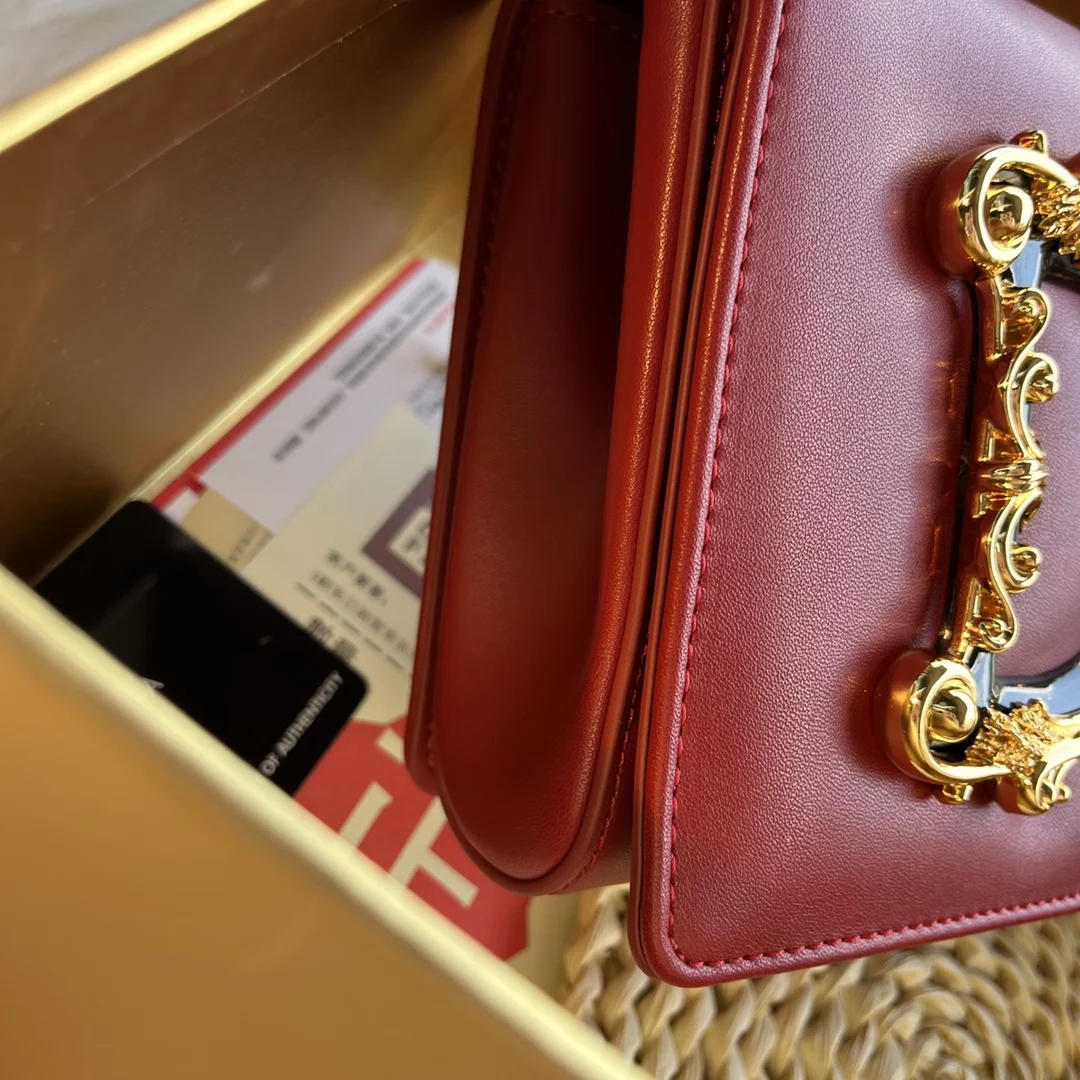 Классическая женская сумка Fиз натуральной воловьей кожи вместительная