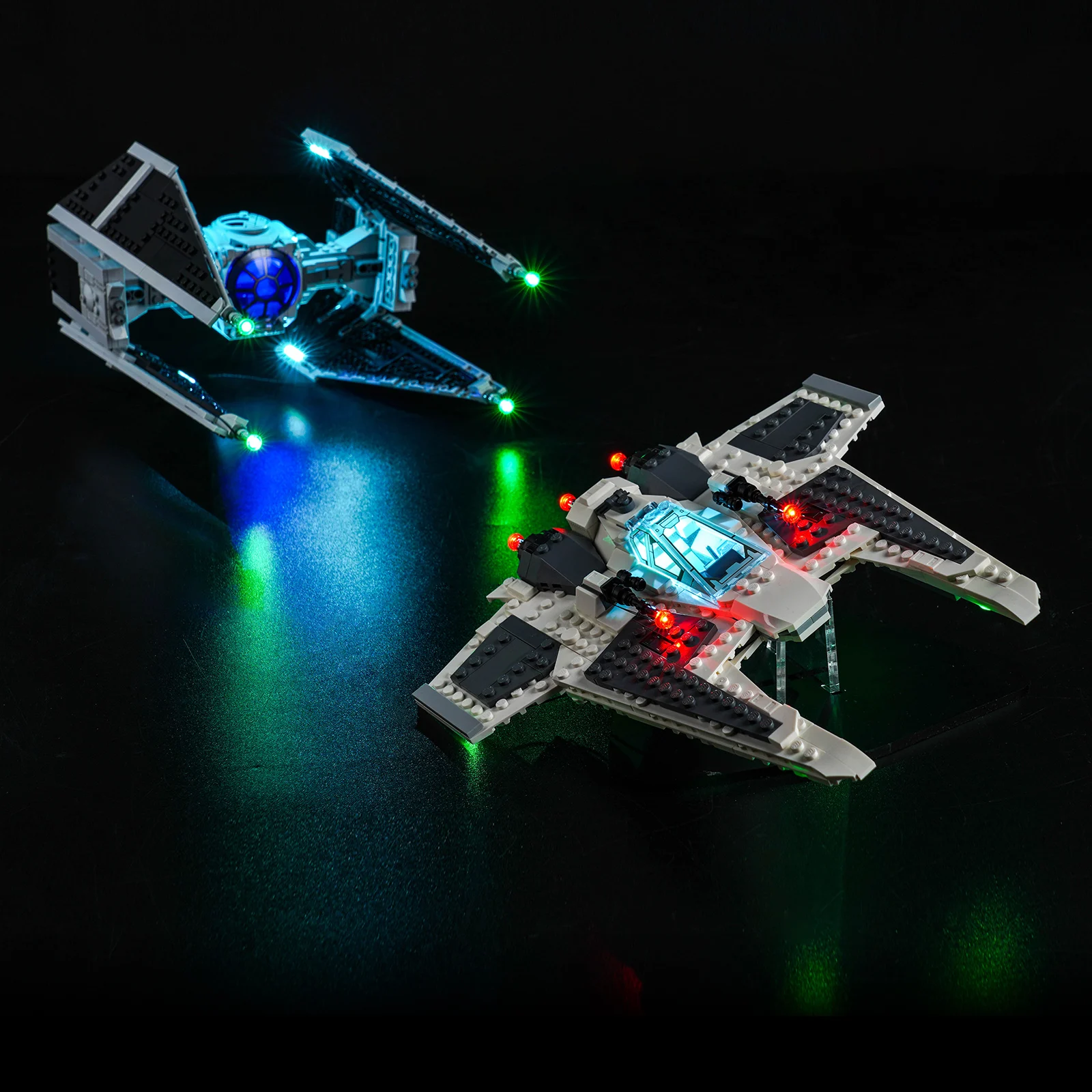 

Lazishi LED Lighting For Diy 75348 Mandalorian Fang Fighter vs. TIE Interceptor Building Blocks (Model Not Included)