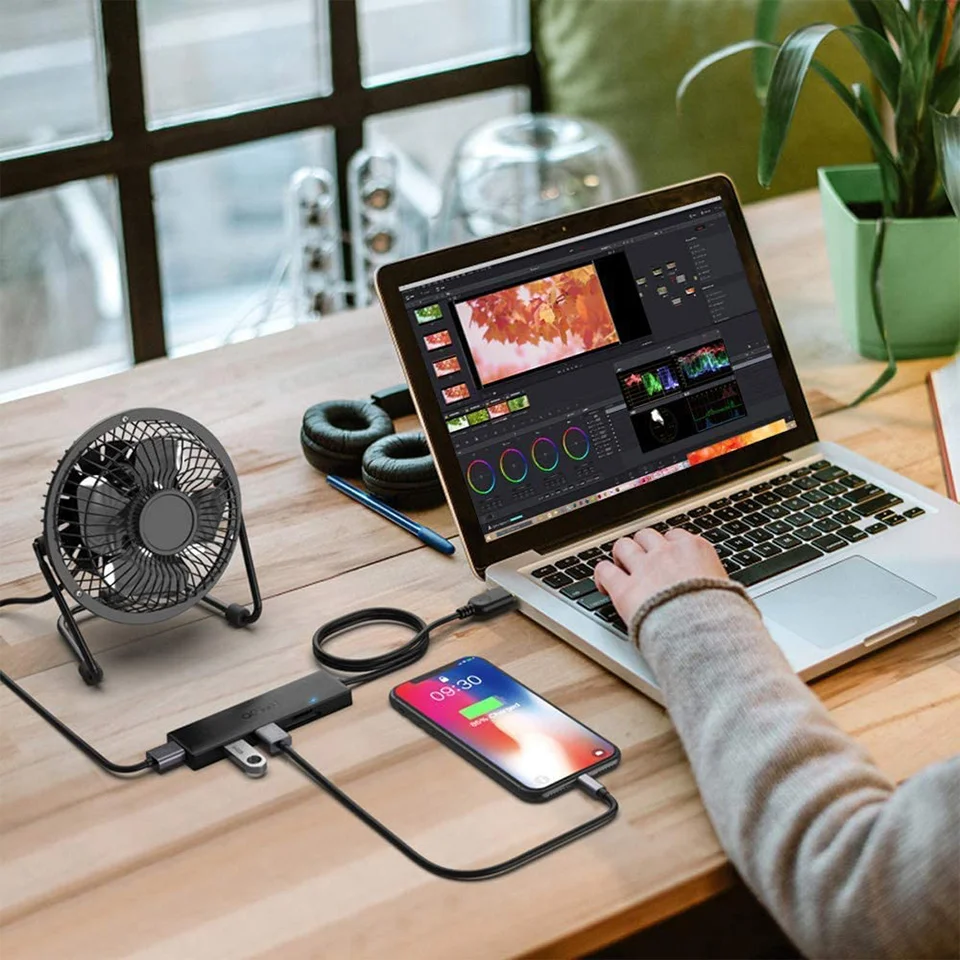 Qgeem 5-в-1 Usb 3.0-концентратор С Кард-ридером Для Ноутбуков — Многофункциональный