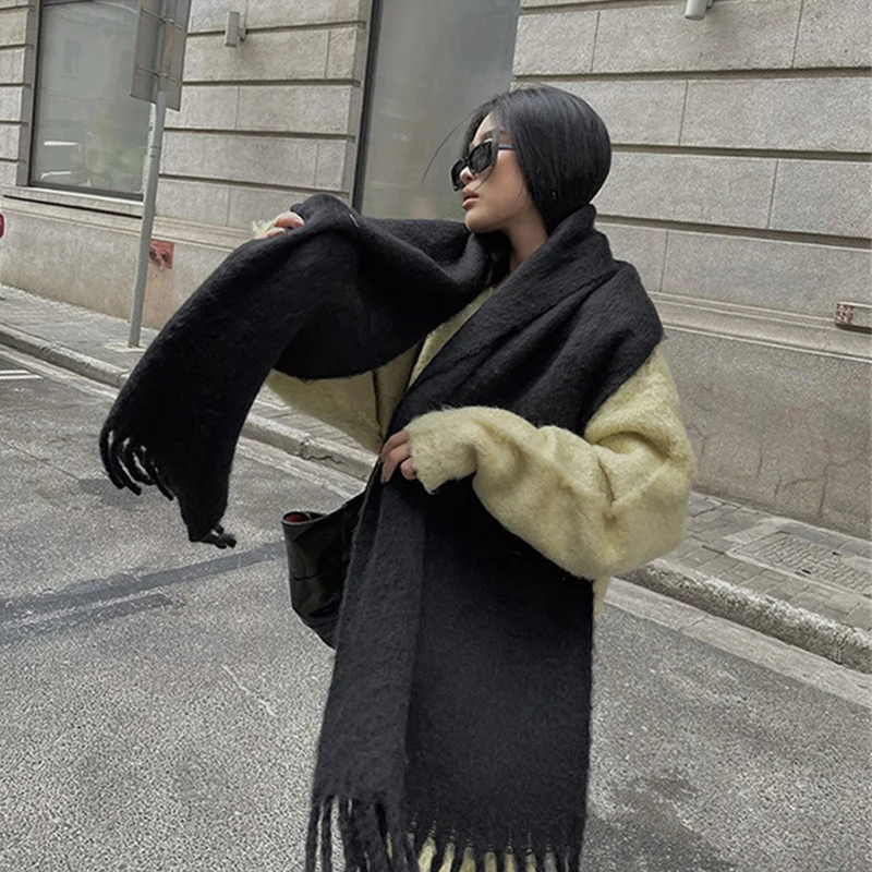 

Роскошный Новый брендовый кашемировый женский шарф зимние толстые теплые однотонные палантины женский длинный шарф из пашмины с кисточками женское толстое одеяло
