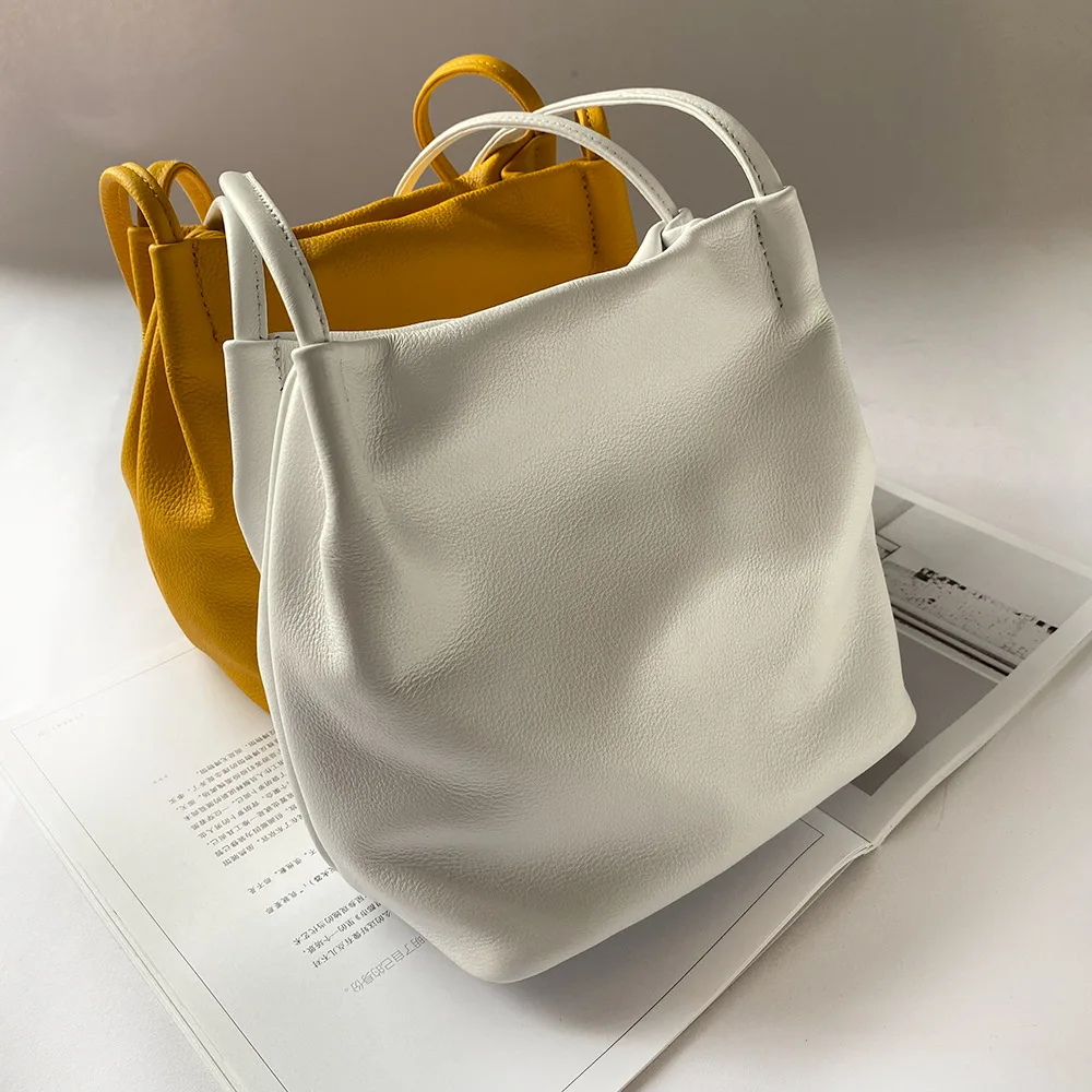 

2022 New Leather Bucket Bag Yellow White Small Messenger Bag High Quality