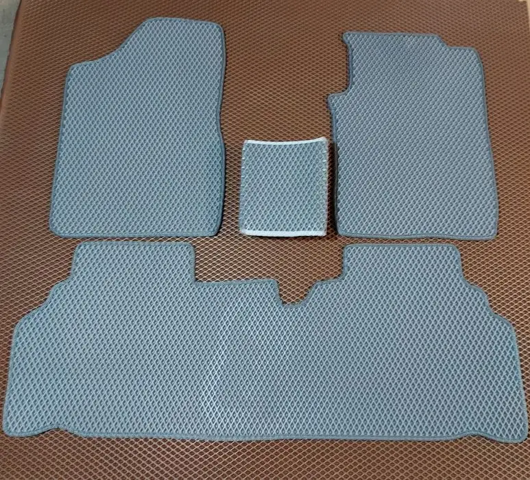 Коврики ЭВА НА ДВА ПЕРЕДНИХ РЯДА ТОЙОТА ГАЙЯ 1998-2004
