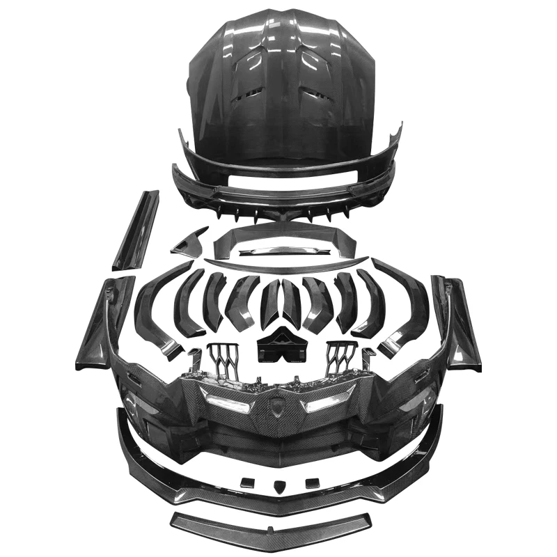 Комплект широких спойлеров для автосалона автомобиля