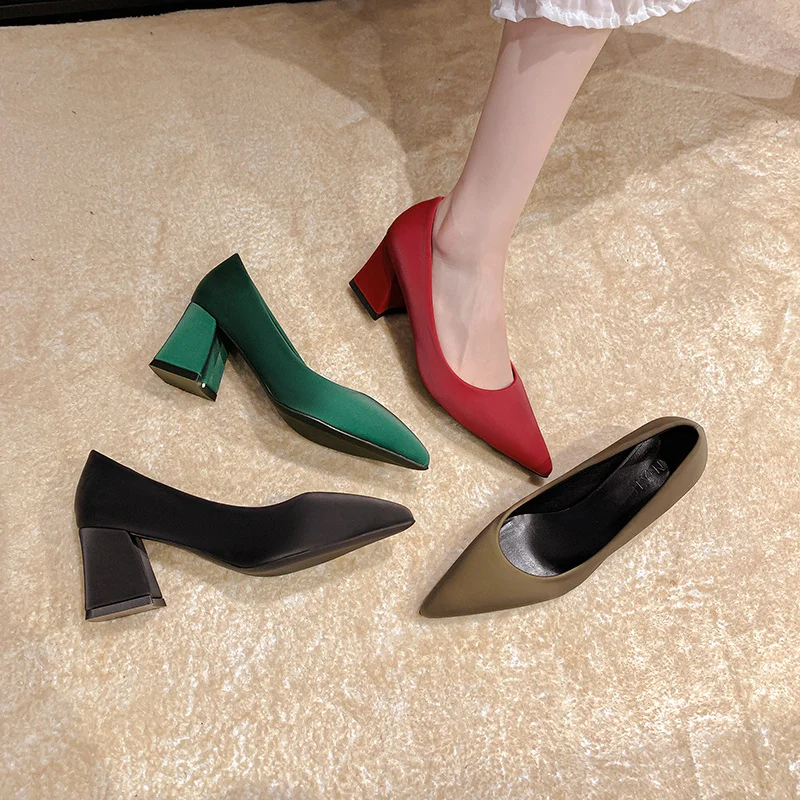 2023 Summer New Fashion Pointed Simple Solid Color Professional Work Large Heels Women Versatile Single Shoes Women's