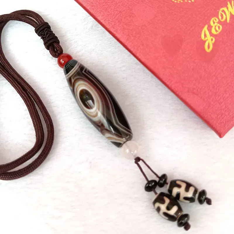 

Exquisite Nature Calcedony Tibetan Dzi Bead Pendant Agate Vein Amulet Tibet Hanging fashion Necklace Bring Good Luck