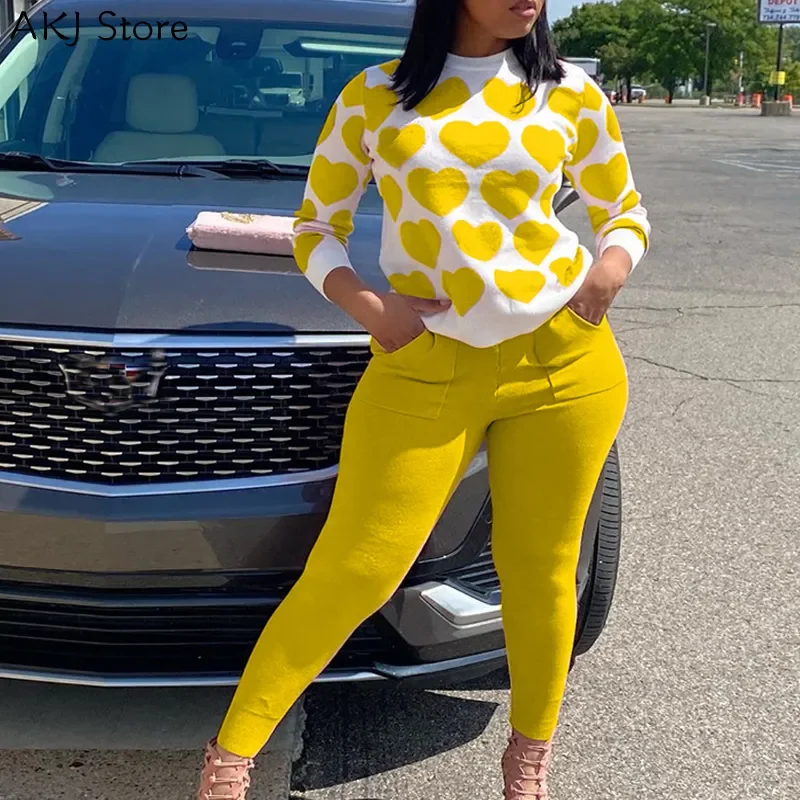 

Women Two Piece Cute Sweet Suits Long Sleeve Heart Shirt Top & Pocket Pants Set