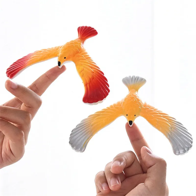 

High Quality Novelty Amazing Balance Eagle Bird Toy Magic Maintain Balance Home Office Fun Learning Gag Toy for Kid Gift