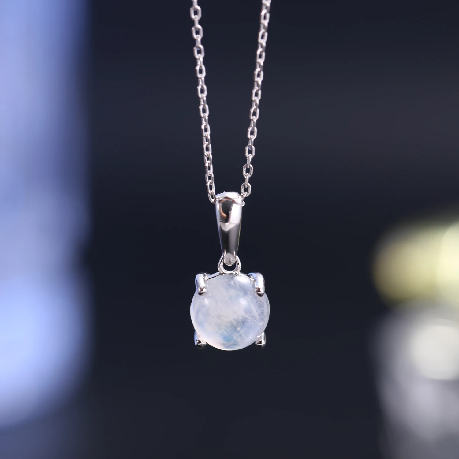 

Ювелирное Украшение GEM'S с драгоценным камнем, соответствующим месяцу рождения, цвет: серебро, Круглый, 9 мм, молочный синий лунный камень, кулон-солитер, ожерелье, подарок для нее