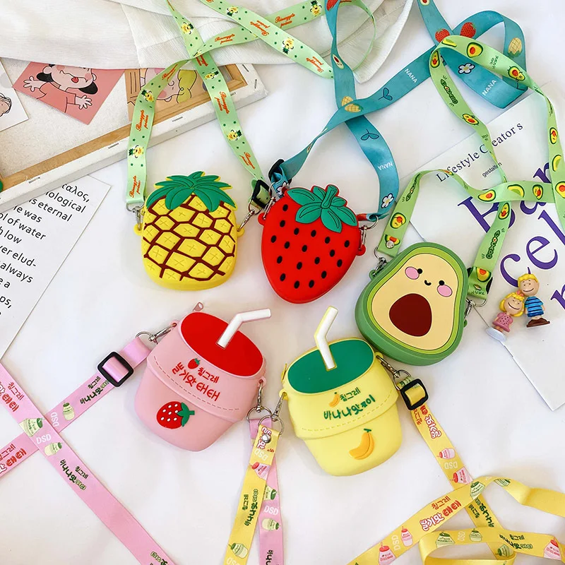 

2022 New Children's Silicone Shoulder Bag Cartoon Fruit Shape Coin Purse