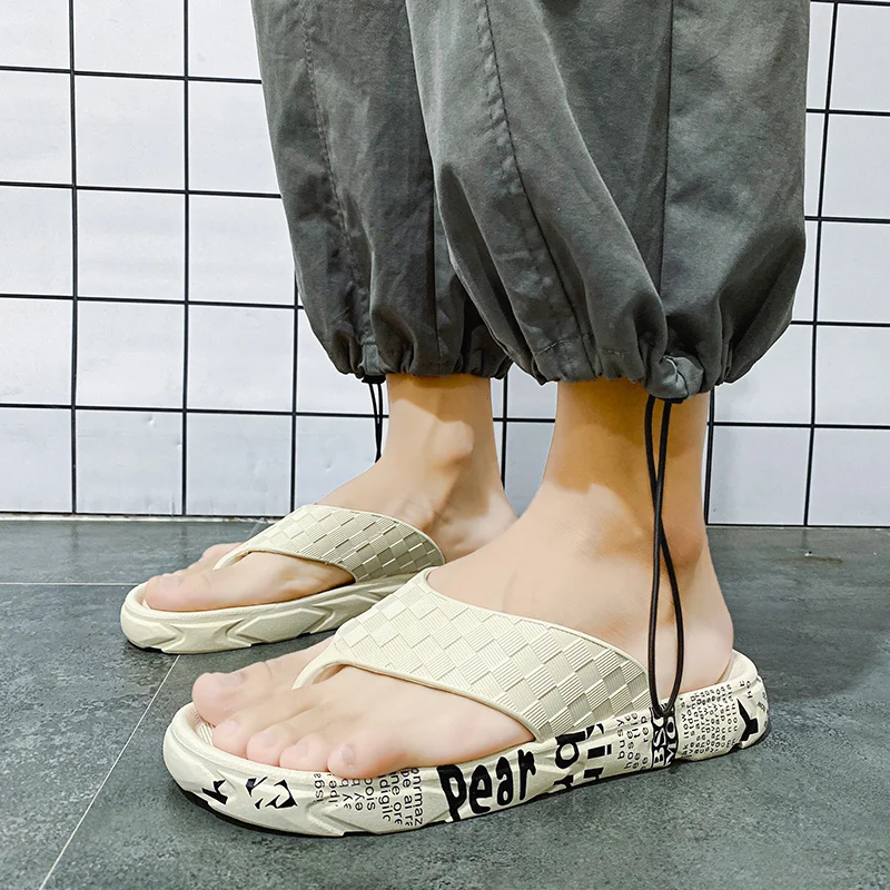 

Man Beach Letters Print Wear-resistant Flip-flops Summer Men Slippers Flats Sandals Comfortable Male Casual Flip Flops