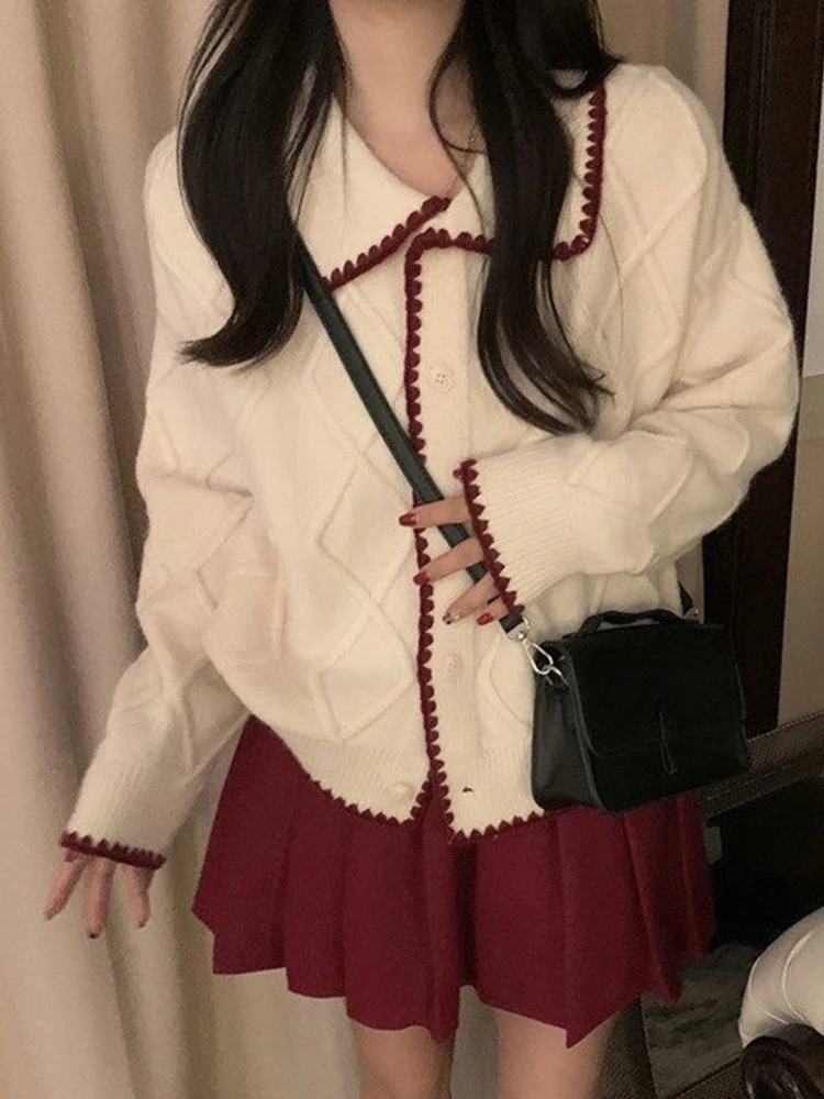 

Женский трикотажный свитер с длинным рукавом, с отложным воротником