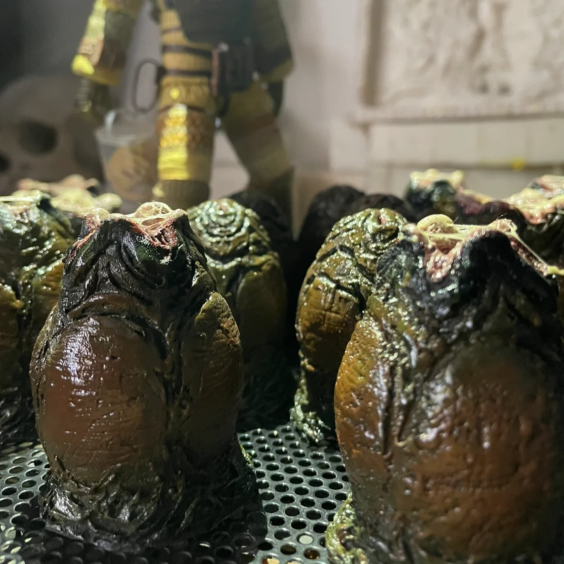 S Alien Egg Predalien Covenant Solid Resin Fit For 6in Doll Scene Accessory 5.5cm