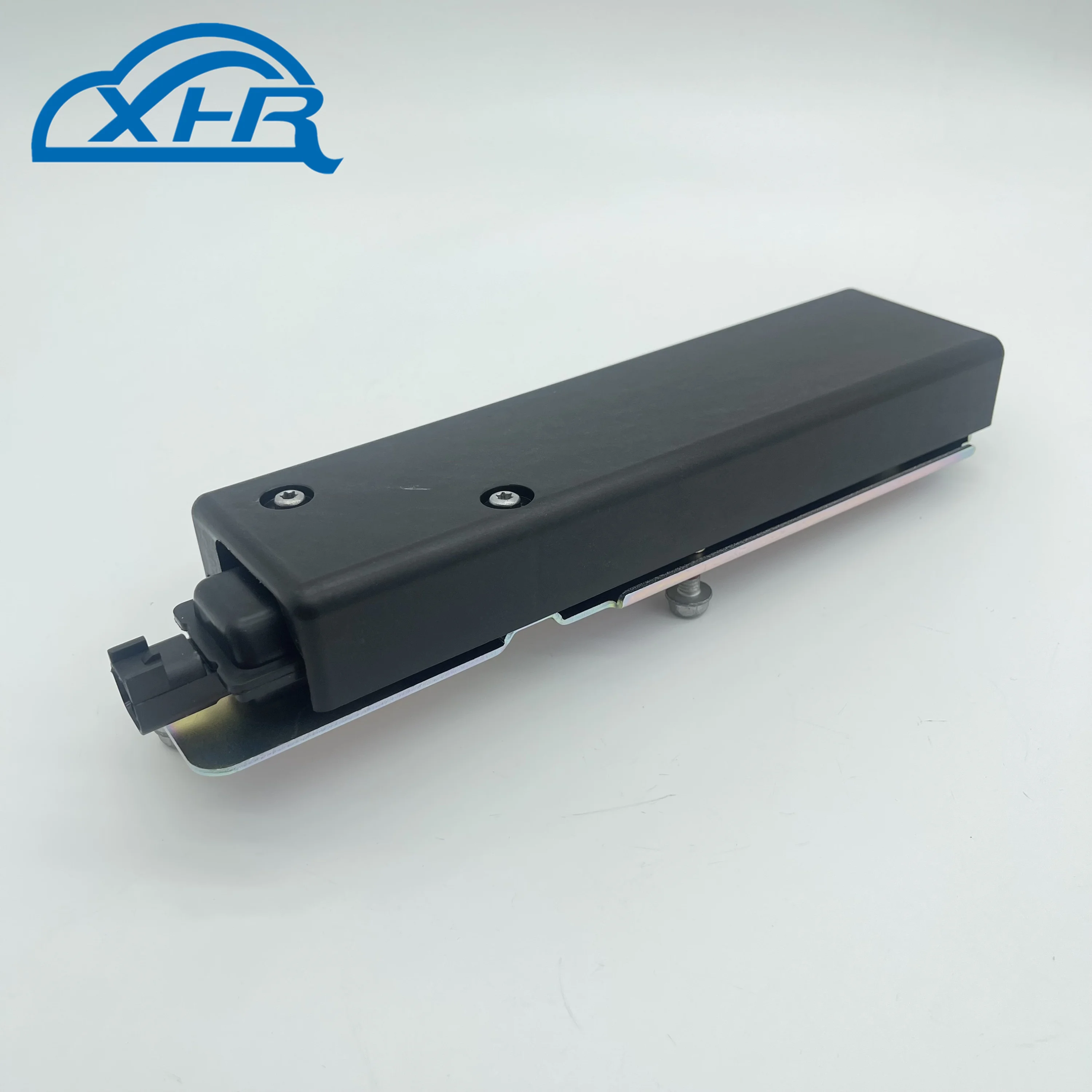 Привод для Land Rover Discovery 3 и 4 верхняя задняя дверь Lock 2004-2018 FUG500010