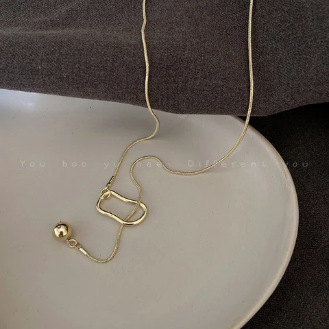 Металлический кулон-ожерелье