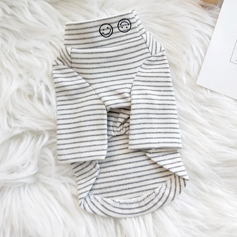 Классическая одежда для собак на весну и лето щенков домашних питомцев товары