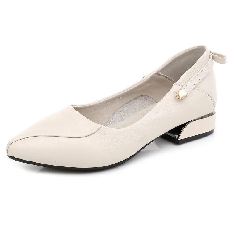 

Pointed Toe Leather Shoes Med Heels Shoes Women Large Size Pumps Brand Genuine Leather Ladies Luxury Fashion Party Shoes