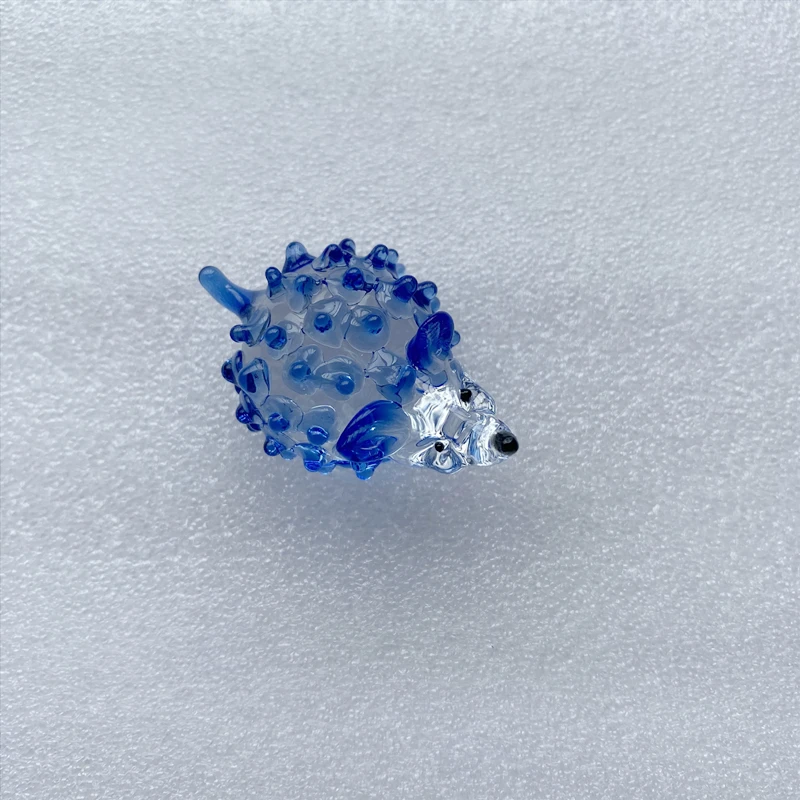 

Хрустальные фигурки ежей