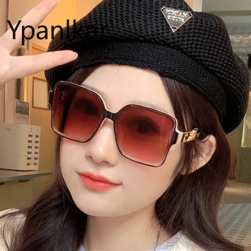 

New Big Square Sunglasses 2022 Luxury Brand Designer Hollowed Out Metal Wide Legs Sun Glasses Oversized Oculos De Sol Feminino