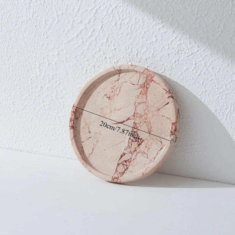 

Мраморный поднос с кремовой розой