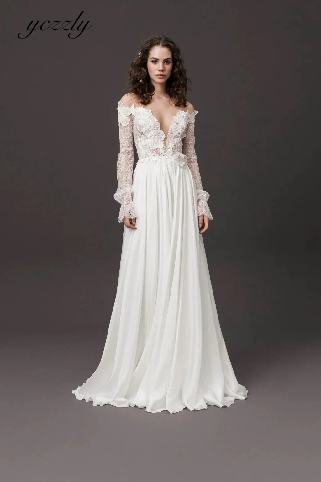 

Simple A-line Plunging V-neck Lace Chiffon Beach Wedding Dress Long Sleeves Boho Bridal Gown With Flowers YW385