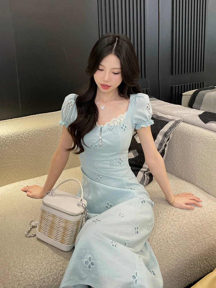 Design Blue Hollow out French sle Dress Children Summer 2024 New Elegant High Sense Tea Break Long dress |