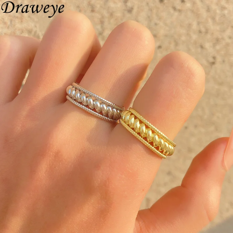 

Draweye Geometric Twist Rings for Women Silver Gold Color Simple Jewelry Hiphop Korean Fashion Punk Style Anillos Mujer