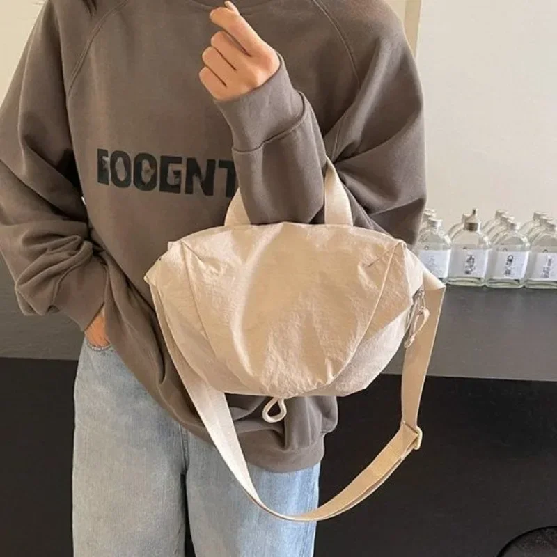 Сумка через плечо с магнитной пряжкой меньшинства женская сумка на для верховой