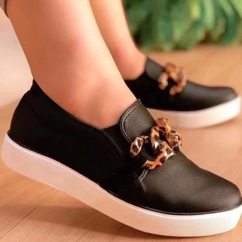 

Plus Size Chain White Shoes Woman Flat PU Leather Loafers 2022 New Ladies Designer Korean Sneakers Casual Sports Shoes Tennis