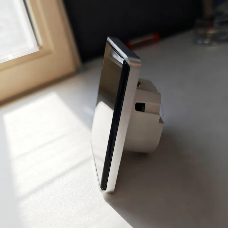 Фото Новая интеллектуальная изогнутая панель Tuya Zigbee: переключатель европейского стандарта 86, зеркало из закаленного стекла, одинарный/нейтральный провод Alexa, голосовое управление Google №5