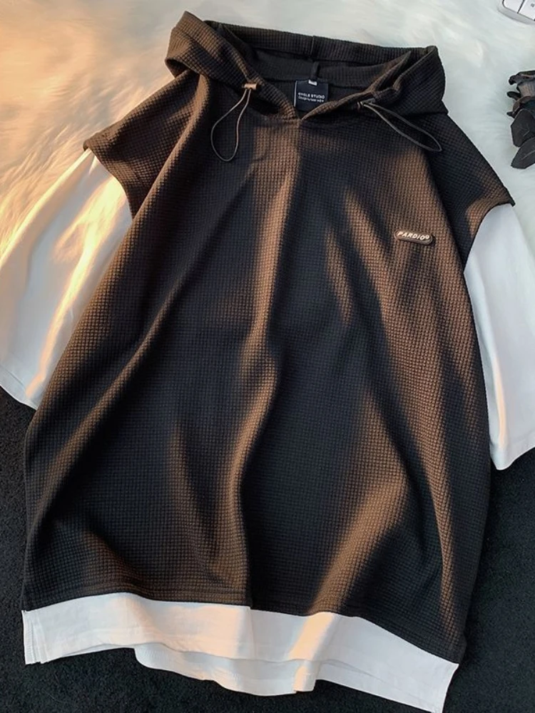 Summer Men's Large Size Sports Suit Breathable Casual Wear Wild High Street Chic Fake Two-piece Casual T-shirt + Simple Shorts