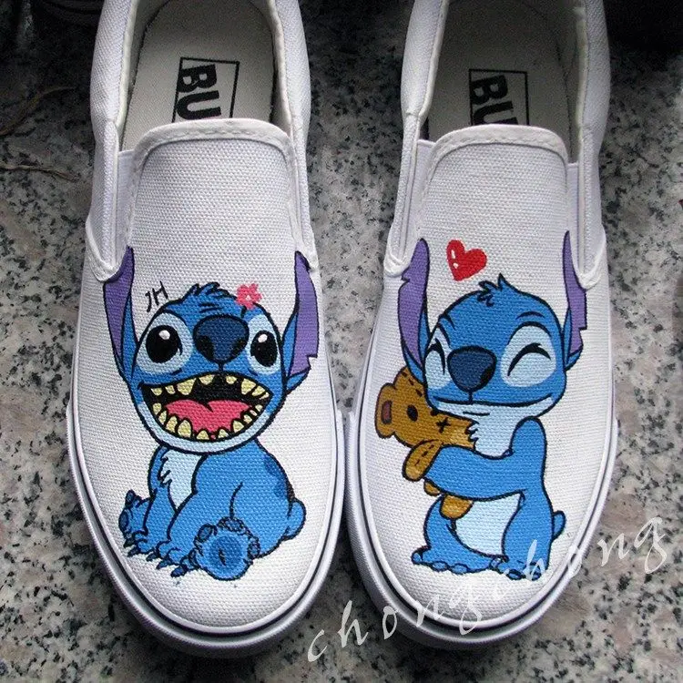 Disney High Quality Hand-painted Shoes Graffiti Canvas Shoes One Pedal Couples Boys And Girls Stilson Stilch Women Shoes