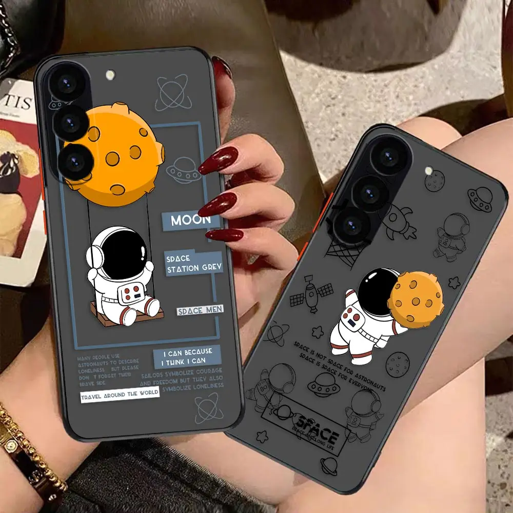 Matte Phone Case for Samsung Galaxy S23 S22 S21 S20 S10 4G S9 S8 Plus ULTRA 5G LITE Case Funda Capa Cartoon Cute Astronaut Space