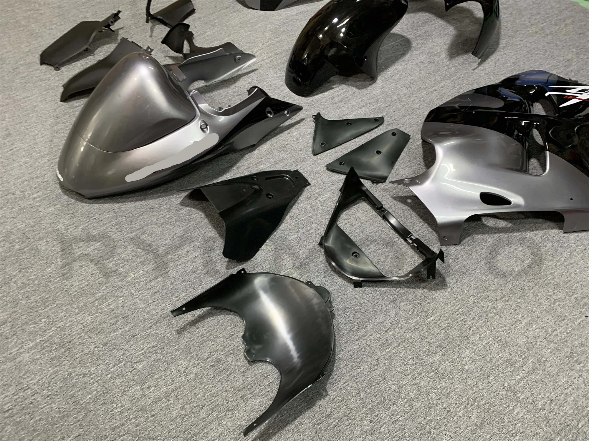 Фото Полный обтекатель мотоцикла HAYABUSA для Suzuki GSXR1300 03 04 05 06 07 GSX1300R 97 98 99 00 01 02, обтекатели кузова №4