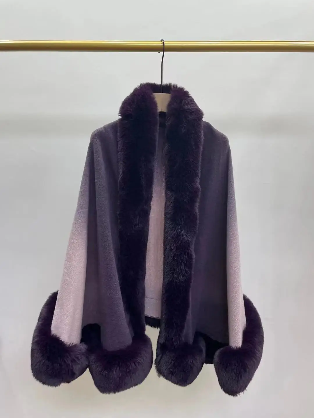 

C5492 Autumn Winter Woman Cloak Pashmina Faux Fur Cape Poncho Cardigans Gradient Knitwear Lady Shawl Stole Wraps Coat