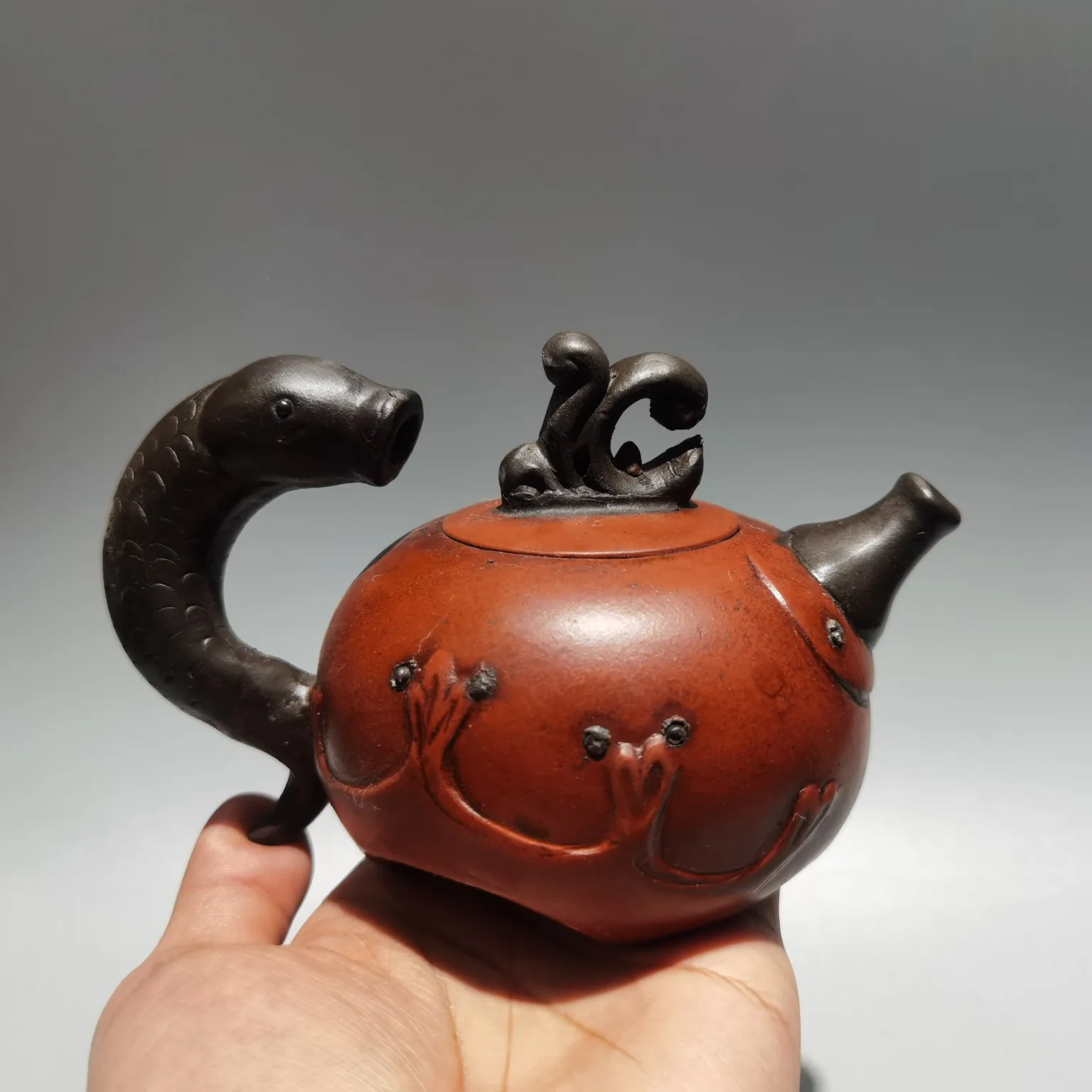 

6" Chinese Yixing Zisha Pottery carp jump Dragon Gate kettle teapot flagon Red mud Gather fortune Office Ornaments Town house