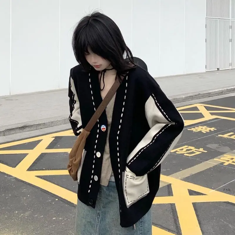 

Женский вязаный кардиган с принтом, повседневный свободный свитер составного кроя с длинным рукавом и V-образным вырезом, модель P627 на осень...