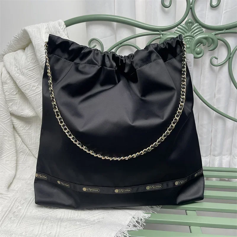 Черная сумка через плечо Lesportsacs L201 34*7*36 см большая вместительная осенне-зимняя