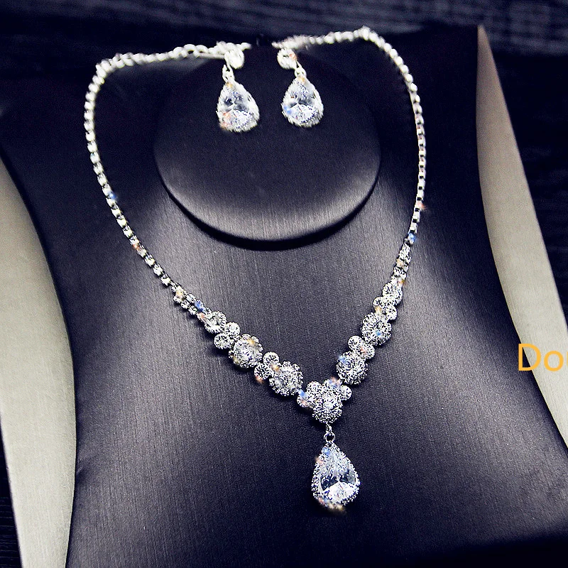 

Wedding Women's Necklace Earring Set Bride Dress Dinner Party Accessories